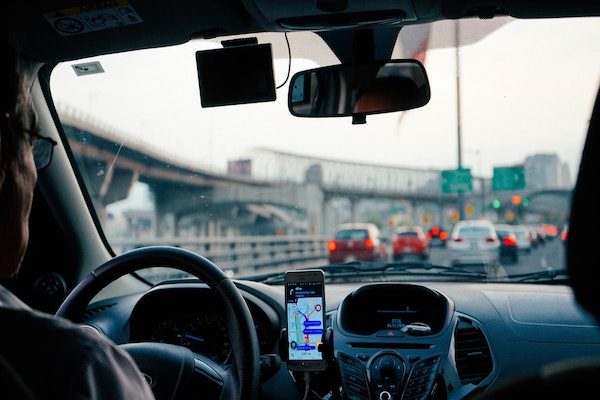 クーポン配付中】配車サービスUberの使い方をわかりやすく解説  タビログ